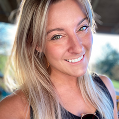 Gabby Correll, travel agent