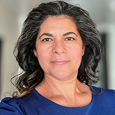 Carol Rivera, travel agent